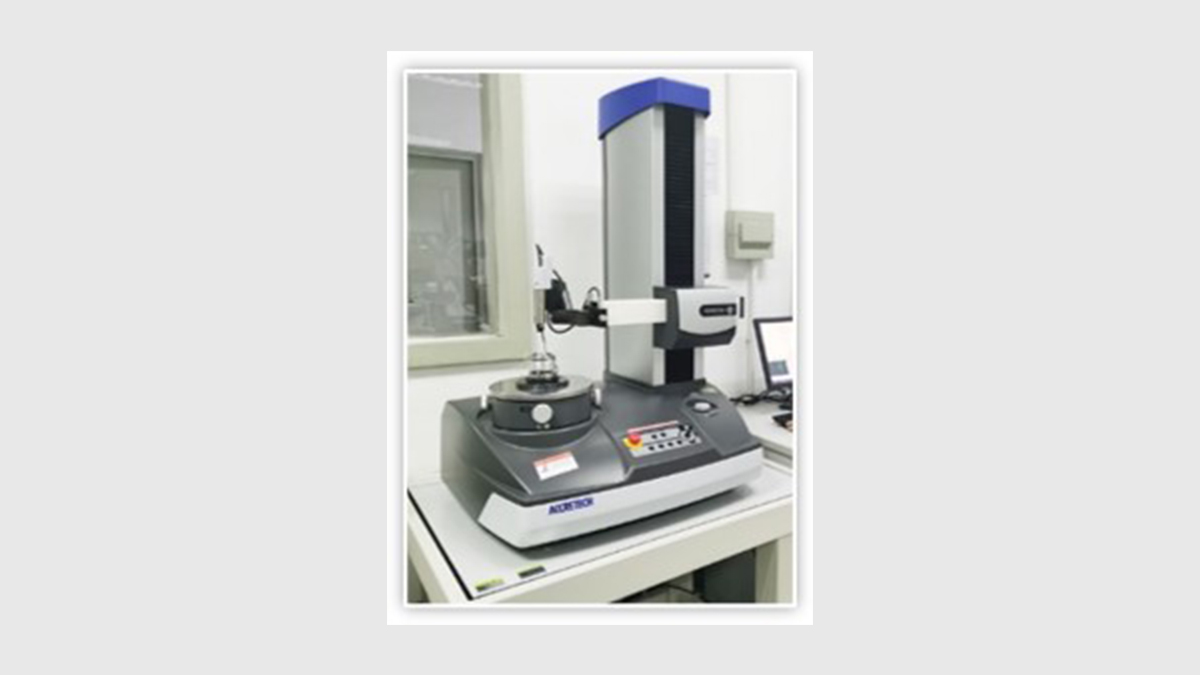 Roundness-Measuring-Instrument